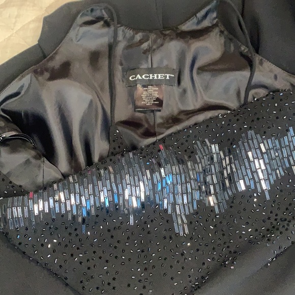 Cachet evening dress, like new with beading - Picture 6 of 7